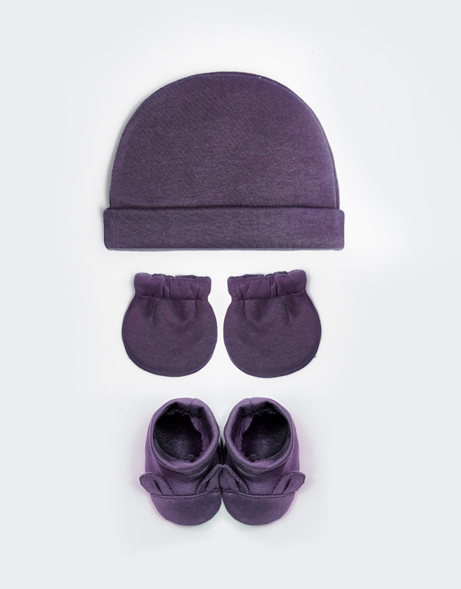 Plum Handmade Cap, Gloves and Shoes pack